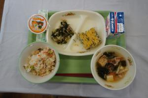 小学校給食